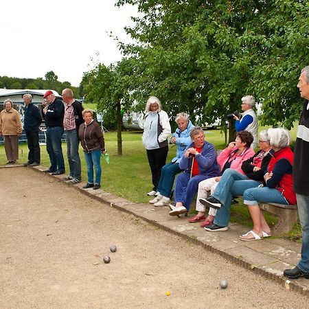 Camping En Vakantiewoning 'Ut Tumpke' Kessel  Exterior foto